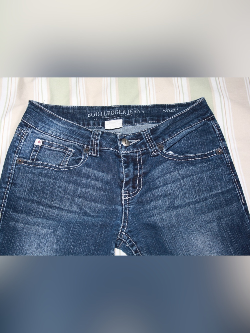 Bootlegger Women’s dark blue Wash with contrast stitch skinny low-rise jeans